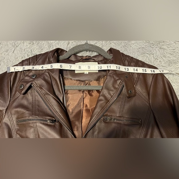 Faux Leather Jacket - Picture 4 of 6